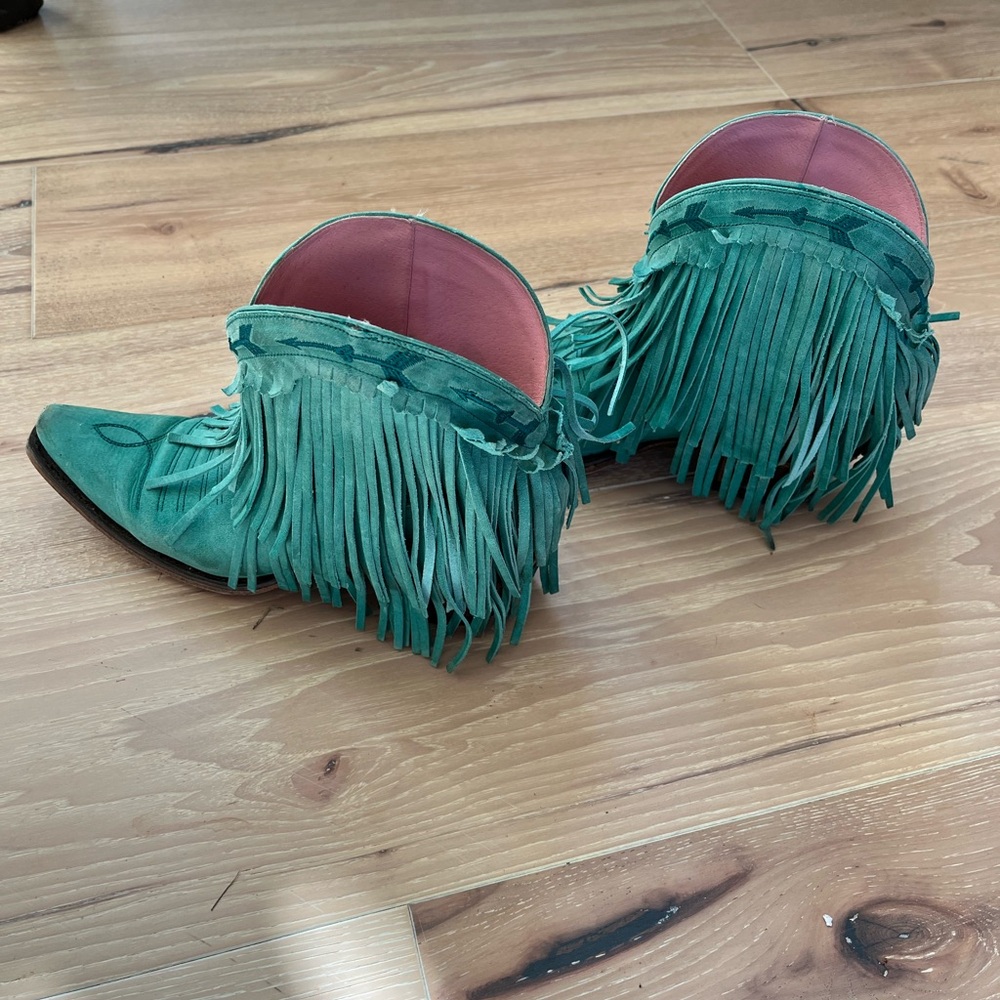 Junk Gypsy Rocking Teal Fringe Ankle Booties
These are gorgeous  run small